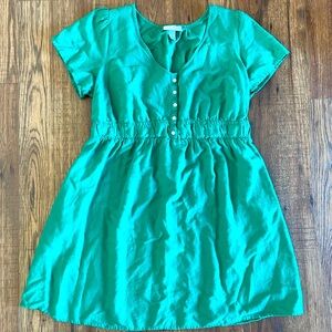 Isabel Maternity size Medium Green Casual Dress